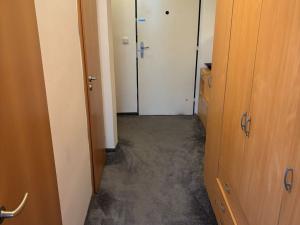 Pronájem bytu 2+kk, Kladno - Kročehlavy, Benešovská, 48 m2