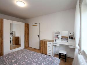 Pronájem bytu 2+1, Pardubice - Zelené Předměstí, Artura Krause, 60 m2