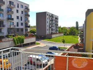 Pronájem bytu 1+kk, Praha - Hostivař, Fojtova, 34 m2