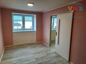 Pronájem bytu 2+kk, Ptení, 55 m2