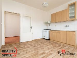 Pronájem bytu 2+kk, Opava - Město, Kolářská, 51 m2