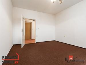 Pronájem bytu 2+kk, Opava - Město, Kolářská, 51 m2