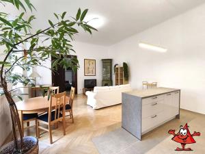 Pronájem kanceláře, Praha - Nové Město, Štěpánská, 71 m2