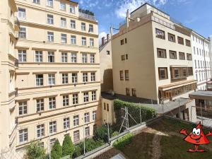 Pronájem kanceláře, Praha - Nové Město, Štěpánská, 71 m2