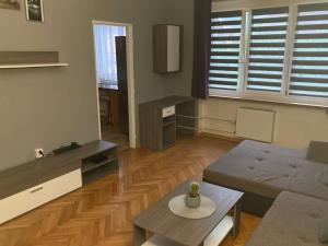 Prodej bytu 2+1, Ústí nad Labem - Neštěmice, Studentská, 52 m2
