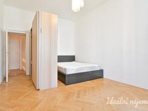 Pronájem bytu 3+1, Brno, Čápkova, 97 m2