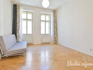 Pronájem bytu 3+1, Brno, Čápkova, 97 m2