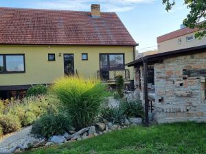 Pronájem rodinného domu, Kostice, Sadová, 135 m2