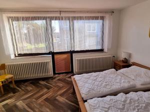 Pronájem rodinného domu, Kostice, Sadová, 135 m2
