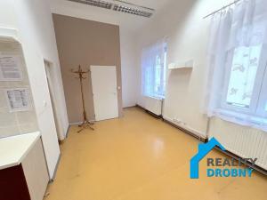 Pronájem ordinace, Děčín, Prokopa Holého, 73 m2