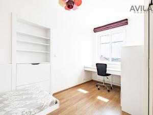 Pronájem bytu 6+kk a větší, Benešov, Dukelská, 140 m2