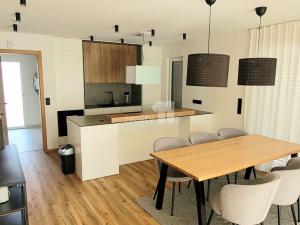 Pronájem rodinného domu, Kladno - Dubí, Pechlátova, 120 m2