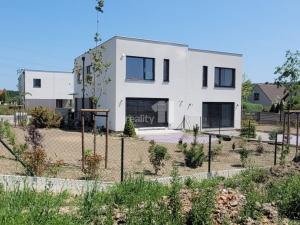 Pronájem rodinného domu, Kladno - Dubí, Pechlátova, 120 m2