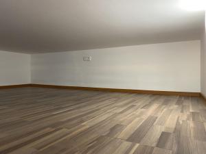 Pronájem bytu 1+kk, Praha - Vysočany, Freyova, 20 m2