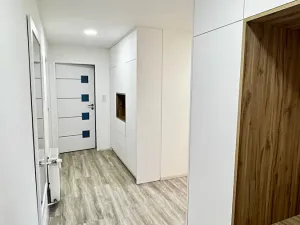 Pronájem bytu 2+1, Pardubice, Artura Krause, 65 m2