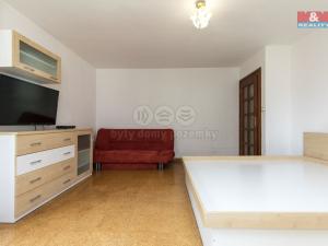 Pronájem bytu 2+kk, Pardubice - Cihelna, Kunětická, 58 m2