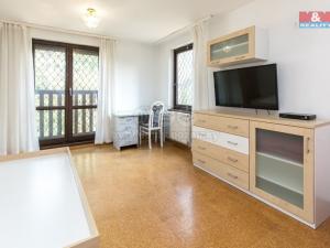 Pronájem bytu 2+kk, Pardubice - Cihelna, Kunětická, 58 m2