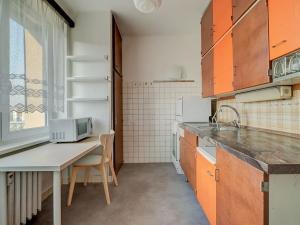Pronájem bytu 2+1, Praha - Žižkov, Pod lipami, 52 m2