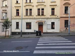 Pronájem bytu 1+1, Praha - Smíchov, U Santošky, 45 m2