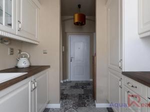 Pronájem bytu 2+1, Karlovy Vary, Zámecký vrch, 51 m2