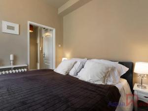 Pronájem bytu 2+1, Karlovy Vary, Zámecký vrch, 51 m2