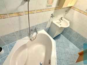 Pronájem bytu 3+1, Kroměříž, Na Lindovce, 85 m2