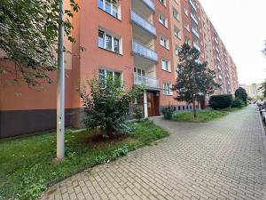 Pronájem bytu 1+1, Plzeň, Macháčkova, 36 m2