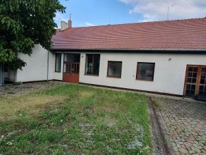 Prodej obchodního prostoru, Strážnice, 350 m2