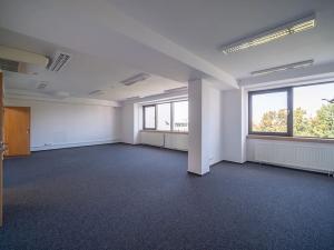 Pronájem kanceláře, Hradec Králové, Nerudova, 300 m2