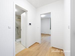 Pronájem bytu 2+kk, Praha - Modřany, Písková, 57 m2