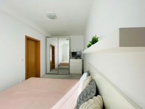 Pronájem bytu 2+kk, Olomouc - Řepčín, gen. Píky, 60 m2