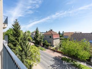 Pronájem bytu 1+kk, Praha - Kyje, Za černým mostem, 24 m2