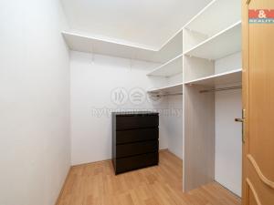 Pronájem bytu 1+kk, Olomouc - Povel, Slavonínská, 38 m2