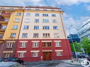 Prodej bytu 1+kk, Praha, Tusarova, 33 m2