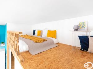 Prodej bytu 1+kk, Praha, Tusarova, 33 m2
