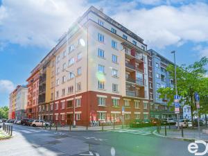 Prodej bytu 1+kk, Praha, Tusarova, 33 m2