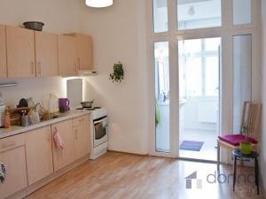 Pronájem bytu 2+1, Praha, Na Skalce, 61 m2