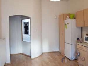 Pronájem bytu 2+1, Praha, Na Skalce, 61 m2