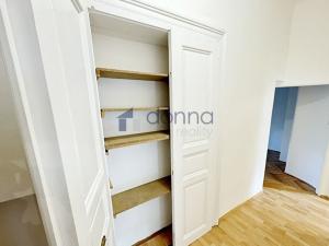 Pronájem bytu 2+1, Praha, Na Skalce, 61 m2
