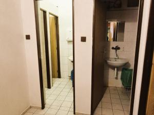 Pronájem obchodního prostoru, Šumperk, Hlavní třída, 141 m2