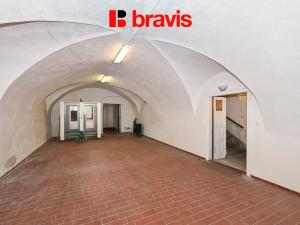 Prodej činžovního domu, Rousínov, Sušilovo náměstí, 420 m2