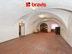Prodej činžovního domu, Rousínov, Sušilovo náměstí, 420 m2