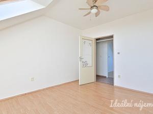 Pronájem bytu 2+1, Říčany, Za Horou, 59 m2