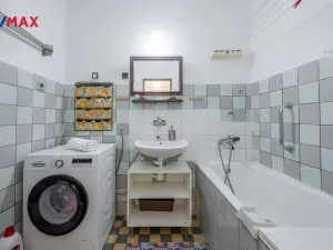 Prodej bytu 4+1, Horoměřice, K Bytovkám, 87 m2