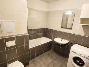 Pronájem bytu 2+kk, Kladno, Jaroslava Holečka, 60 m2