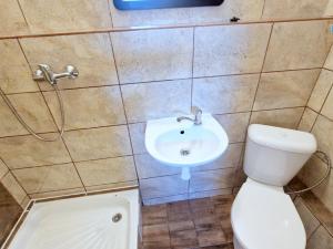 Pronájem bytu 1+kk, Praha - Strašnice, Ke Strašnické, 20 m2