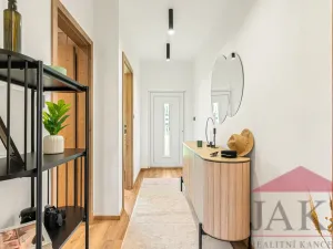 Prodej bytu 3+kk, Dlouhá Ves, 70 m2