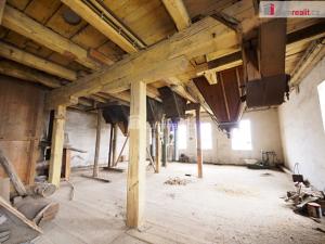 Prodej výrobních prostor, Mšeno, Boleslavská, 4412 m2