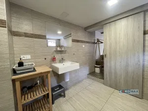 Prodej rodinného domu, Hlohovec, Hlavní, 267 m2