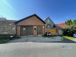 Prodej rodinného domu, Hlohovec, Hlavní, 267 m2